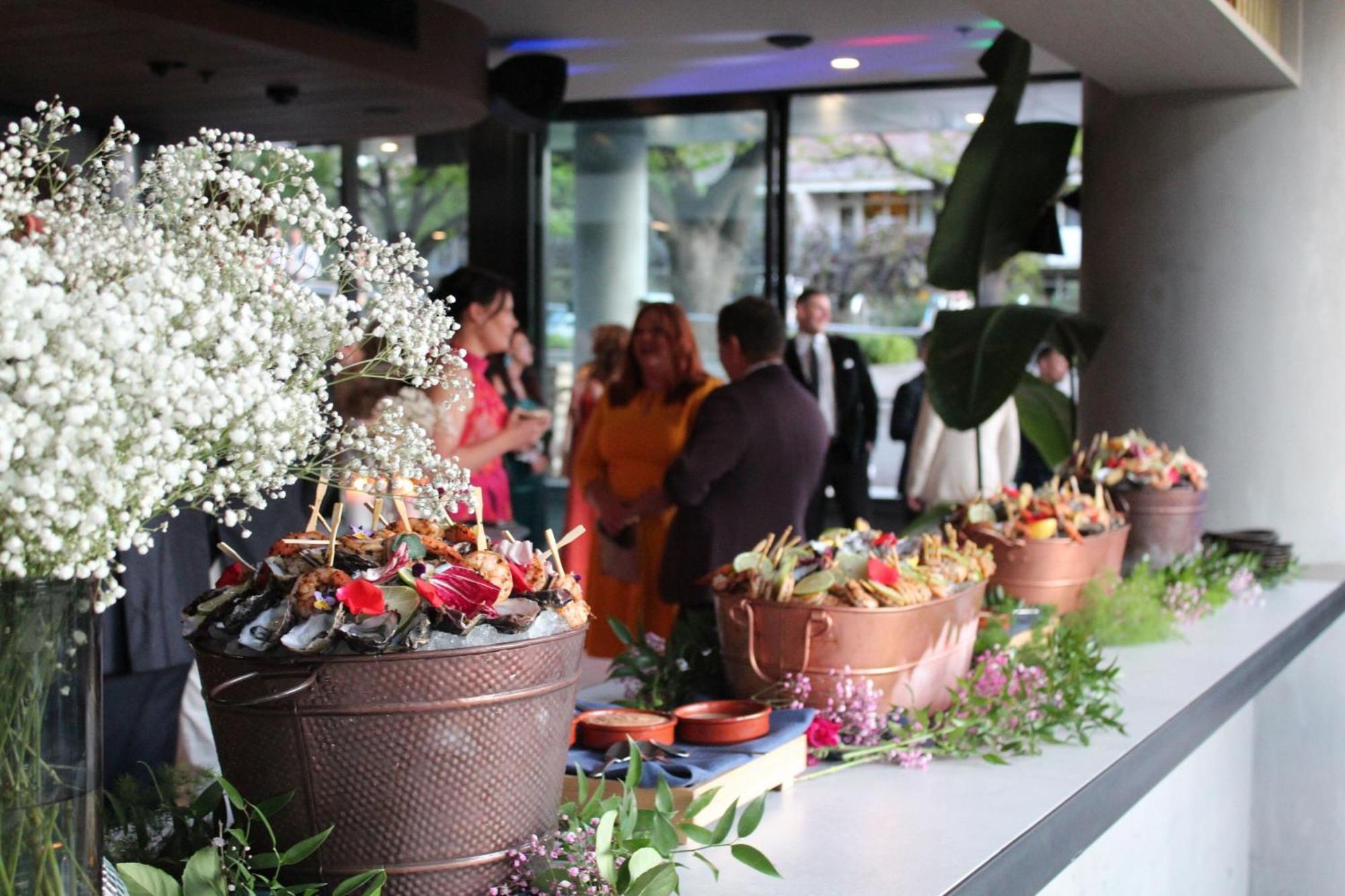 Midnight Hotel, Autograph Collection Canberra Esterno foto A cocktail party